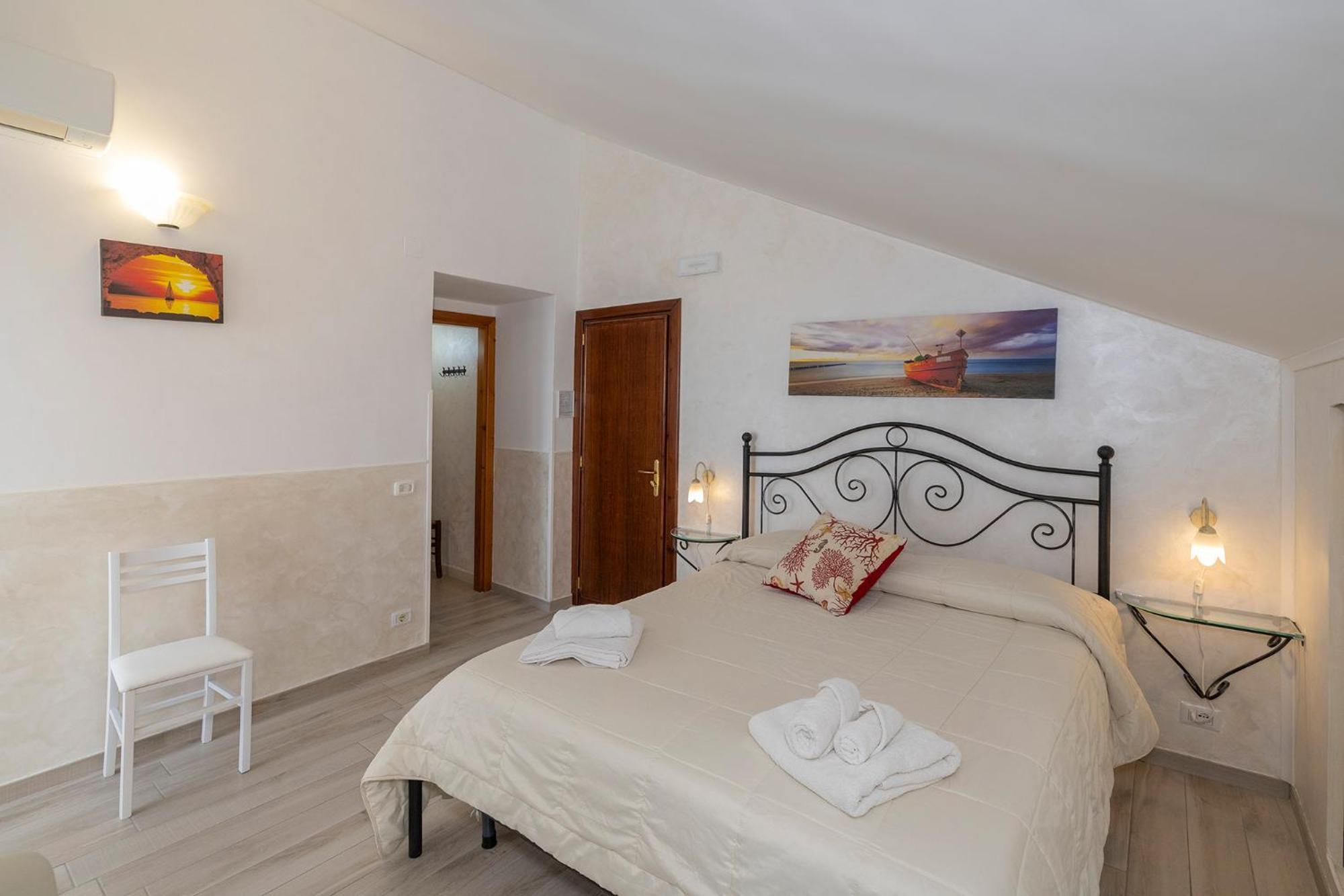 Le Marelle Hotel Furore Room photo